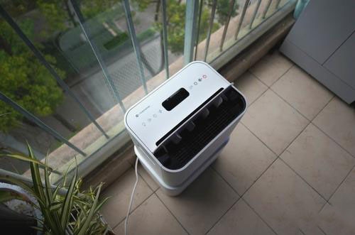 為什么除濕機(jī)價(jià)格差距大?